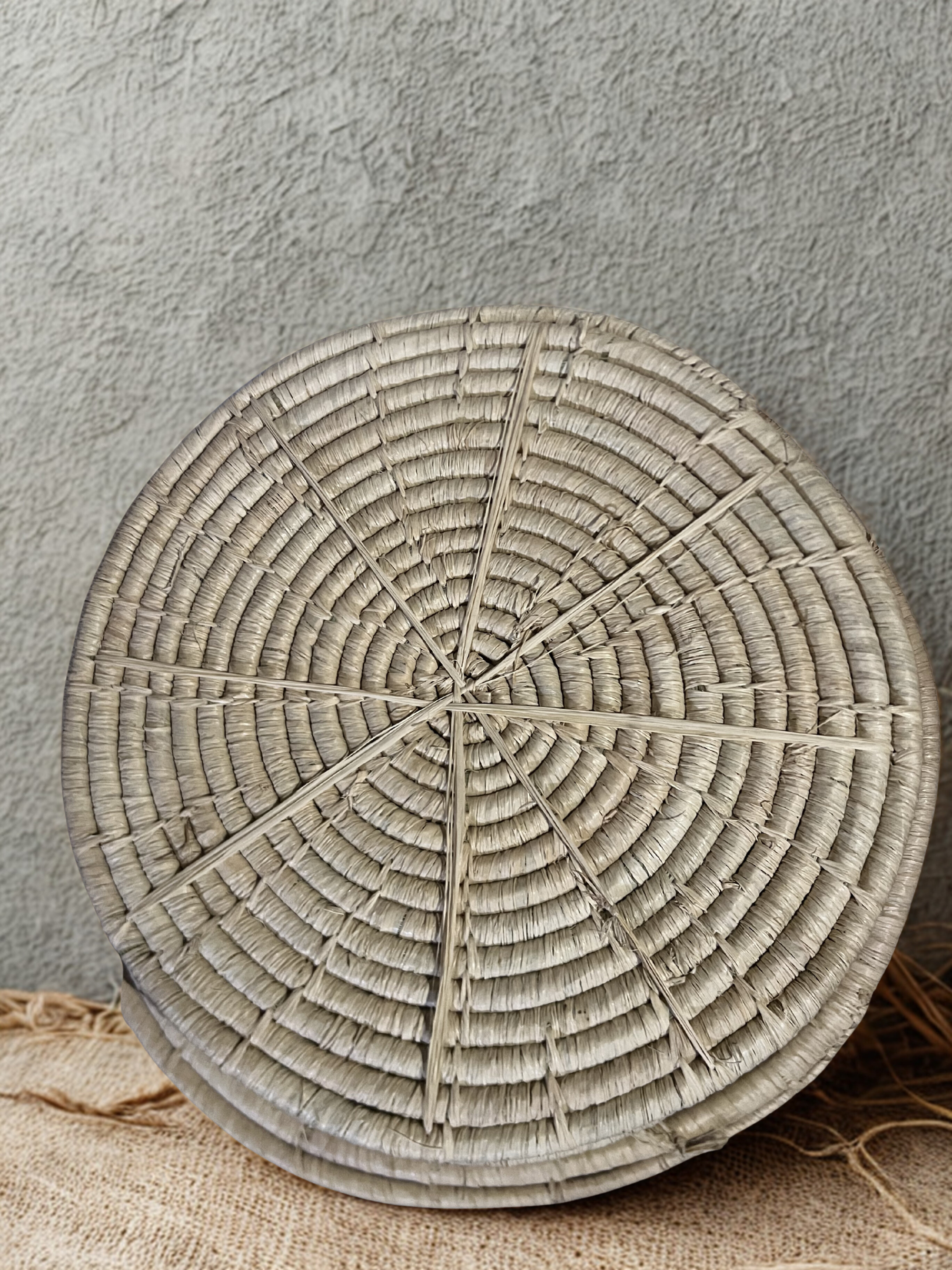 Accesorios de rafia — artesanía de Madagascar